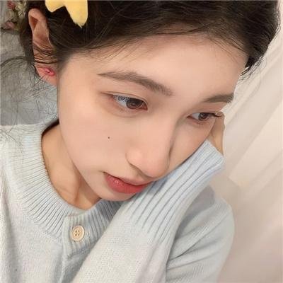 我才不要和人类恋爱呢